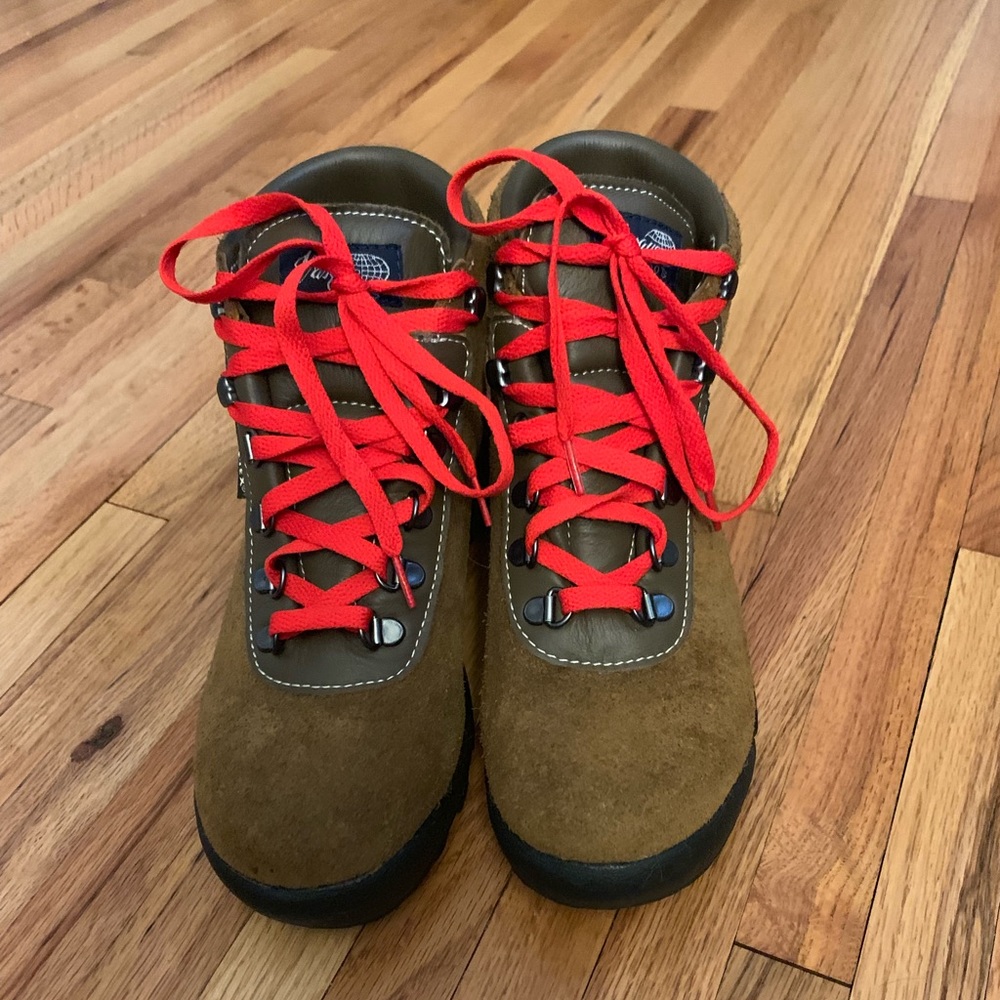 Vasque Sundowner Hiking Boots